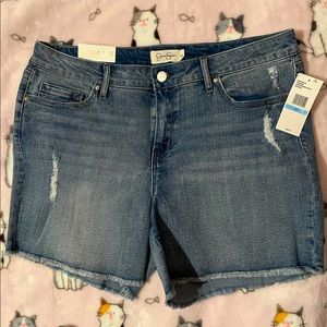 Jessica Simpson Forever Rolled Midi Short